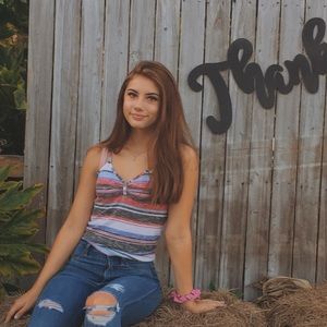 Meet your Posher, Alyssa